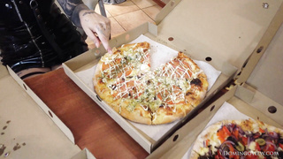 DomingoView Cher WRB