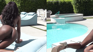 InTheCrack E Anne Amari D