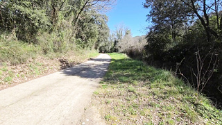 JacquieEtMichelTV Luxymin At The Bend In A Path Luxymin Reveals Itself PP