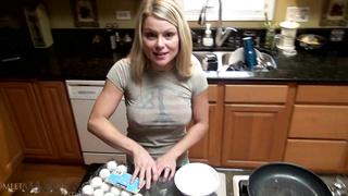 MeetMadden Making Eggs LEWD