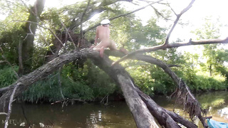 MeetMadden Climbing Wood LEWD