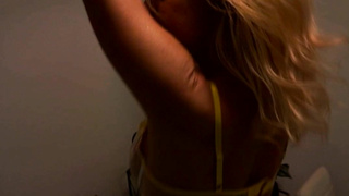 MeetMadden Nothing Compares VERTiCAL LEWD