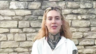 JacquieEtMichelTV Pandora Years Old A More Than Hard Comeback PP