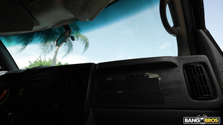 BangBus Ravyn Alexa WRB