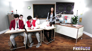 FreeUseMILF Cali Sweets WRB