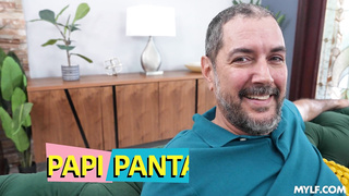 AskYourMother Elana Bunnz And Lucy Foxx WRB