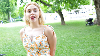 TripForFuck Molly WRB