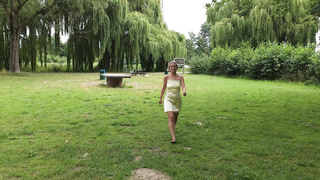 MeidenVanHolland Romy Spicy Buitensex Voor Debutant Romy