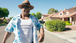 2024 г Sorority Sitters / Няни из женского общества