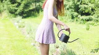 VivThomas Lilly Mays And Casey A Garden Play WRB