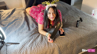 OnlyFans BlowKeting Izamariposa gifts me a deep throat for Christmas