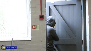 MatureNL Stacey Saran Officer And The Perp PP