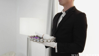 TheWhiteBo Mary Bambola And Simon Kitty WRB