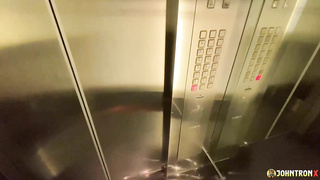 JohnTronX Puttri WRB