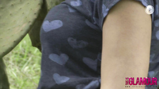 ThisIsGlamour Robyn Hunt Shows You Her Garden In Jean Shorts BTS LEWD