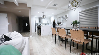 TouchMyWife River Lynn Wifey's Stress Relief ( )