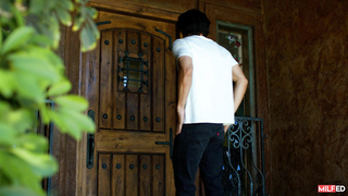 Milfed Syren De Mer Mommy Needs Cock WRB