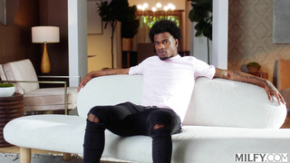 Milfy Jessie Rogers BBC Hungry Beauty Jessie Shows Off New Lingerie VSEX