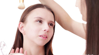 FirstBGG Solar Wix And Tanya Ray WRB