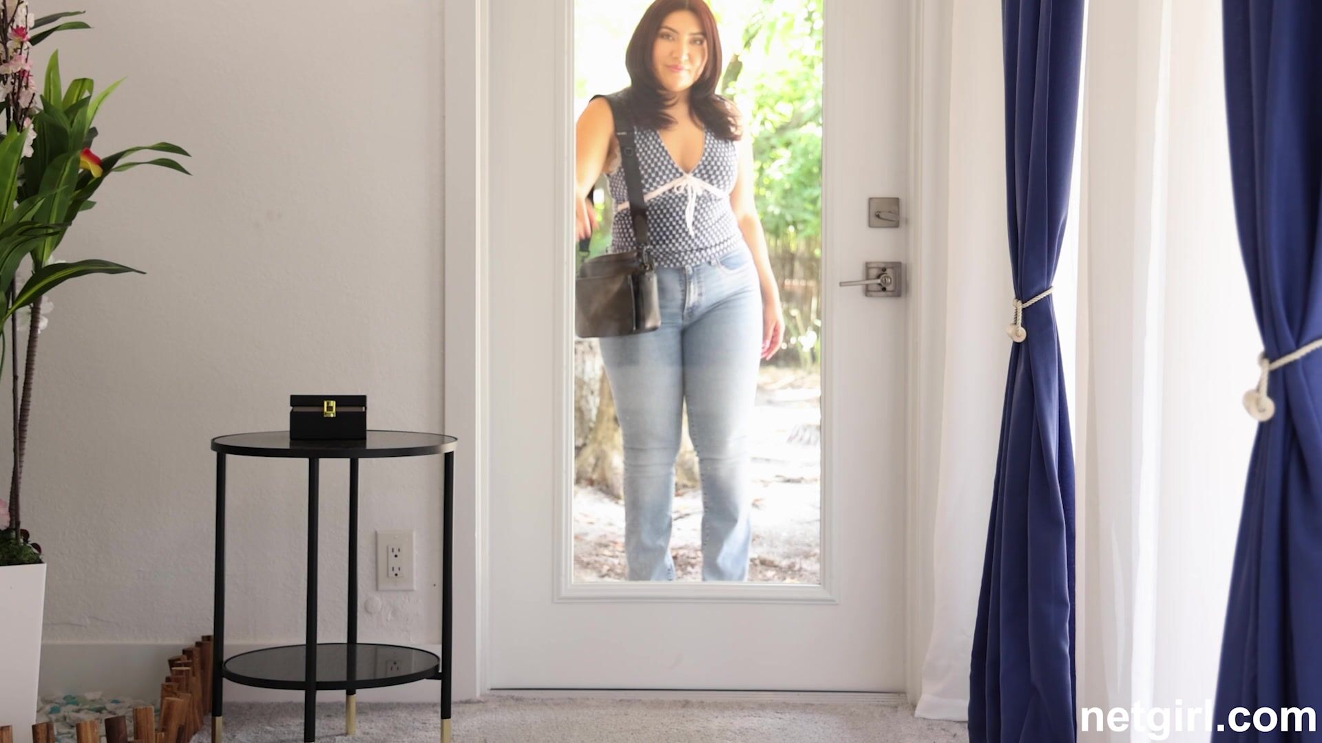 NetGirl Lexi NBQ 