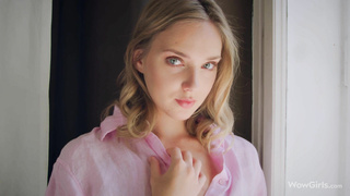 WowGirls Mencia Francis And Oxana Chic Subtle Nuances NBQ