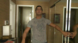 Roman Todd, Diego Sans (2011) 720