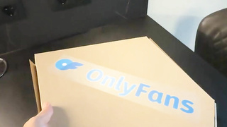 OnlyFans Maya Solar Aka Mayamee Huge Cock Delivery VERTICAL PP