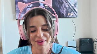 OnlyFans Sonya Jess Aka Jessica Stone Playing PS VERTICAL PP