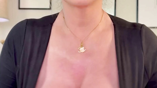 OnlyFans Kianna Dior Boss Sucking Whore PP