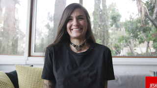 JeshByJesh Luna Lovely