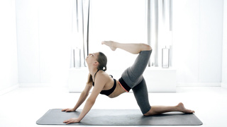 TheWhiteBo Mia Split