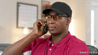 BrazzersExxtra Clara Trinity Coach Peepers Lends A Big Hand