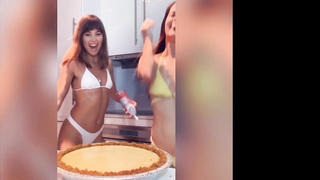 AbbieMaley Pie And Pussy With Riley Reid
