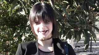 JacquieEtMichelTV Milana Feasting FRENCH