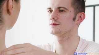 MassageRooms Lady Gang