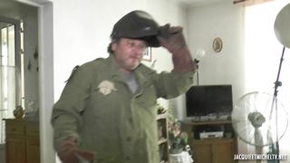 JacquieEtMichelTV Sandy Offers Sex FRENCH