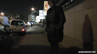 JacquieEtMichelTV Honey Benin Warmth FRENCH