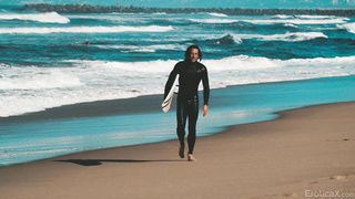 EroticaX Kylie Rocket Surfs Up