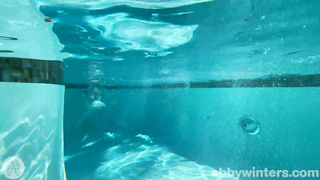 AbbyWinters Lucy Q Masturbating With Two Toys