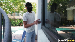 MomIsHorny Kenzie Love