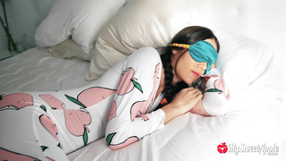 MySweetApple Wake Up Sex In My Tight Onesie