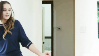 CaughtFapping Aften Opal Caught By Her Sisters Boyfriend