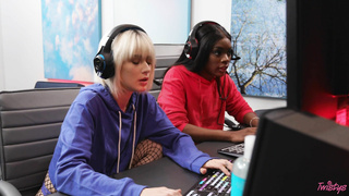 WhenGirlsPlay Ana Fo And Jessie Saint Better With A Player Two