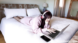 FreeUseFantasy Ella Reese And Mina Luxx Study Break