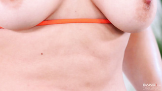 Bang Surprise Valentina Nappi